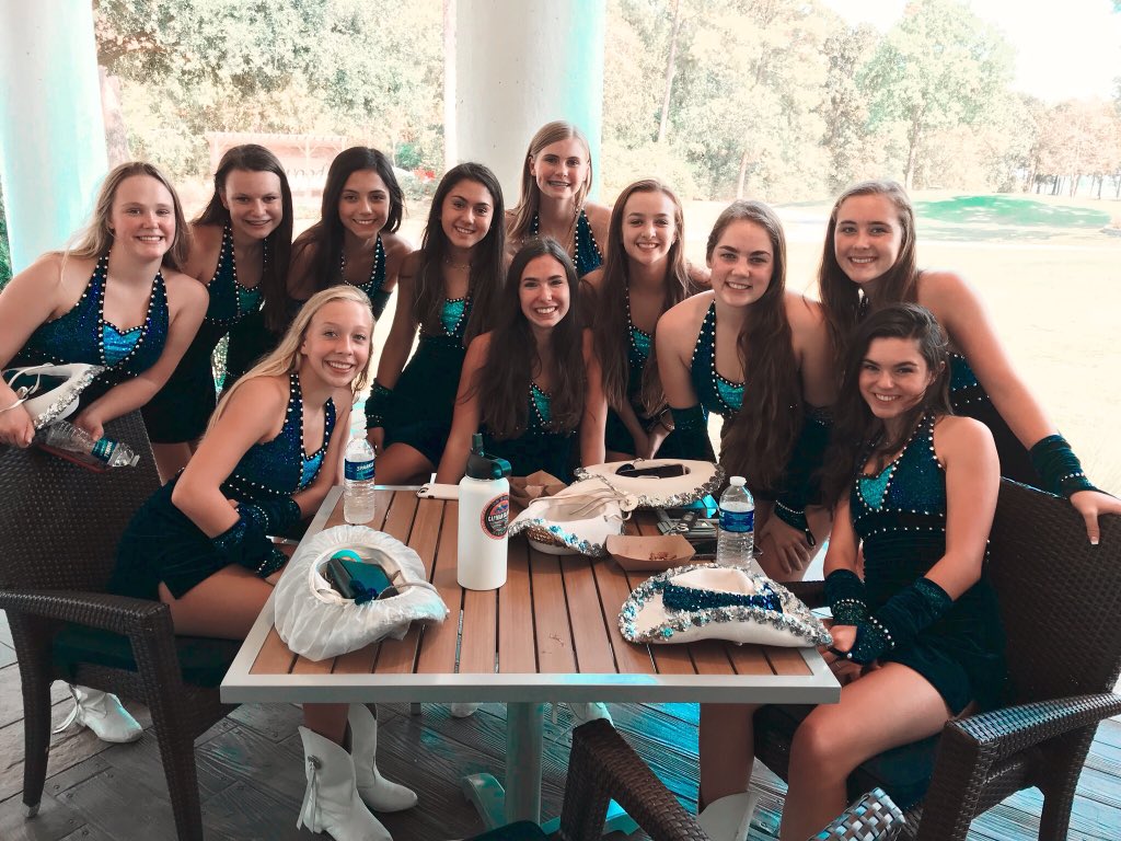 THANK YOU to everyone who came and played in our Golf Tournament!! We had a great turn out and appreciate all the support! ⛳️