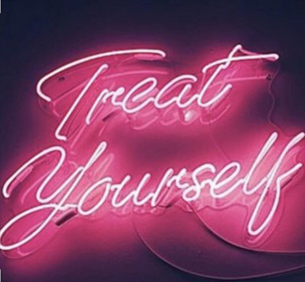 RubyandBeets's tweet photo. The Encore End of Summer Sale is happening now! You asked for an Encore, you got it! Take 15% off our Store’s Inventory+daily additional markdown deals exclusive to item Watchers! Favorite us & our Shop on eBay & never miss a deal! Link to Store in our Bio ⬆️ ☺️#rubyandbeets https://t.co/nNDNEdVP39