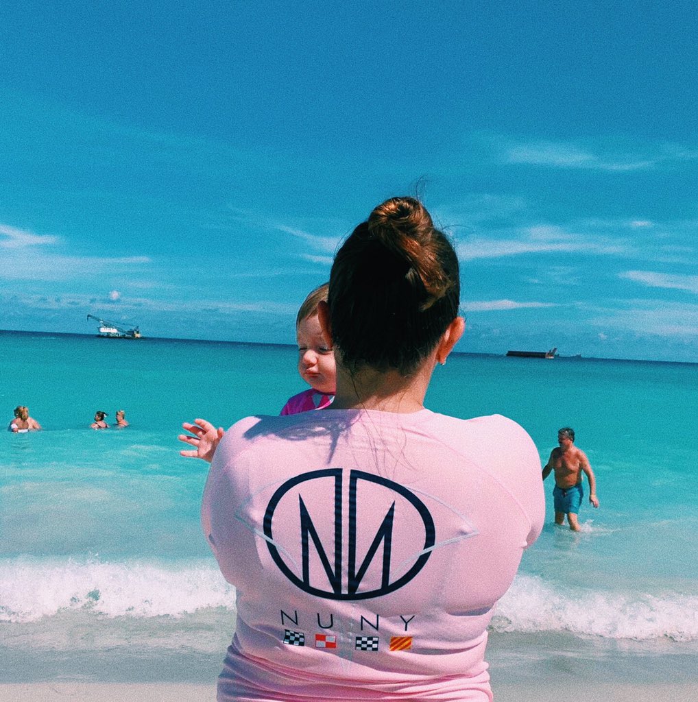 nunystore's tweet photo. Mom and Daughter 💞👩‍👧
—
Click the link in our bio to shop! 🛍
—
Free shipping on orders of $49 and up!
—
#bethewave🌊 #nuny #nunystore #sale #hat #online #explore #thanks #boat #free #shop #fashion #bahamas #dadhat #fishing #beach #discount #women #performance #freeshipping https://t.co/vGPykfAN52