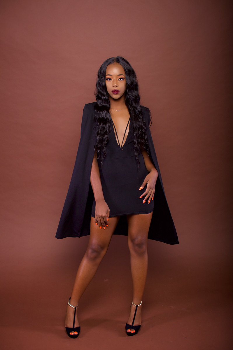 _tiffanyarianna's tweet photo. Executive Status, Put Some Respect On My Name 👑🧡🖤 #FounderStatus #VicePresident #ModelTrainers https://t.co/BAMHffrqr2
