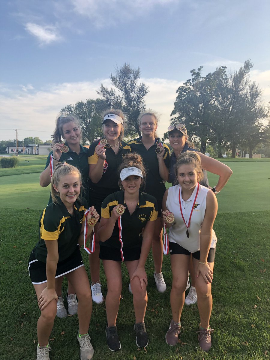 initforkidz's tweet photo. So proud of the JV Girls Golf today placing 3rd in a Varsity Tournament!! And a shoutout to Taryn Cory for a 7th place finish individually. Way to keep grinding away girls.💚💛⛳️🏌🏼‍♀️💛💚 https://t.co/xeEnAz7Fx8
