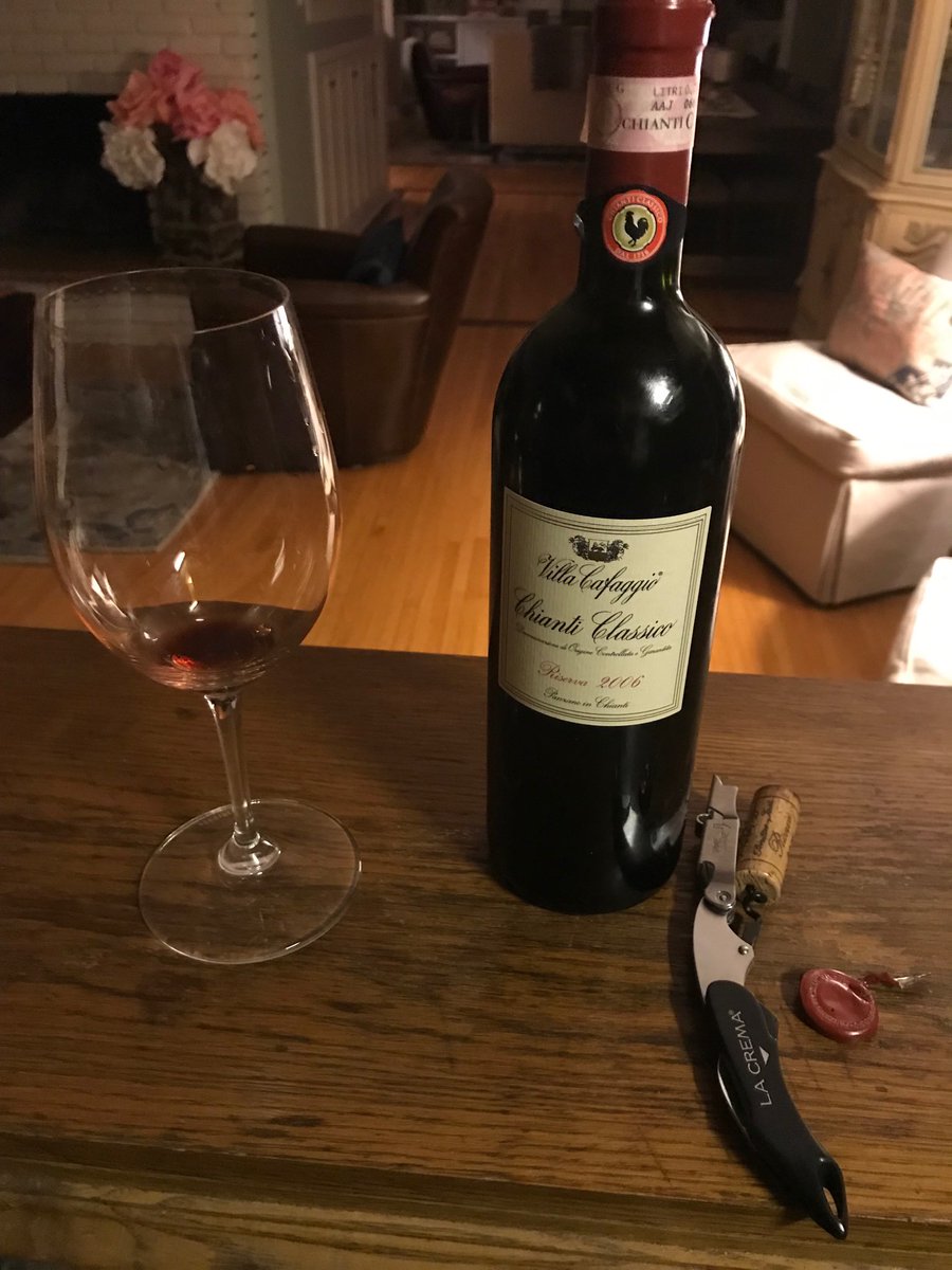 JohnFarrell3's tweet image. 2006 Villa Cafaggio Reserva. With some steak....  Mmmmm