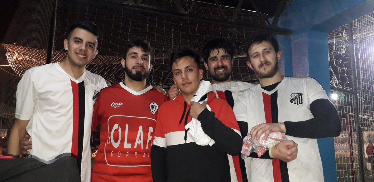 PeixePasion's tweet photo. Peixe 4-3 Niupi | 16vos de final
Goles
⚽️⚽️ @AlanMaldonado10
⚽️⚽️ @CagnoloNahuel
Ya tenemos rival en 8vos: Dream Team. Partido durísimo #DalePe https://t.co/vG6ApfHiIi