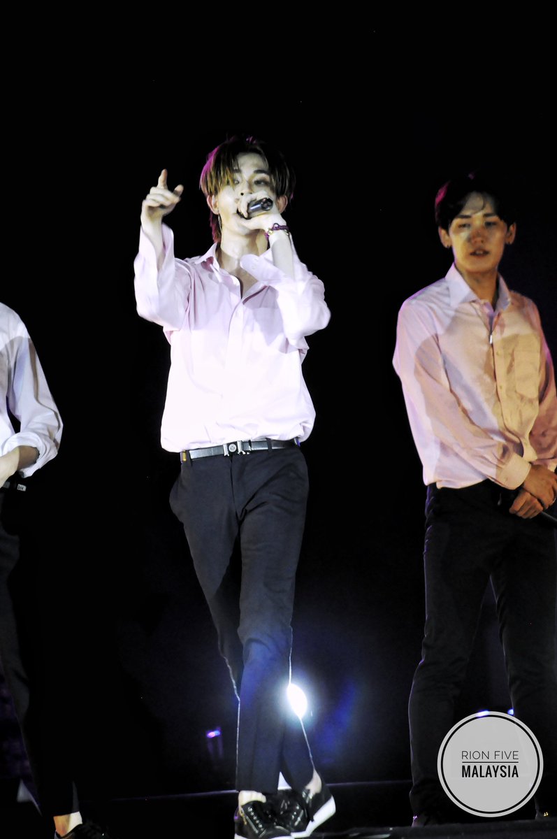 RionFiveMY's tweet photo. 20190907 : SIPA FESTIVAL, Indonesia.
#rionfive #sipafestival #리온파이브 https://t.co/9PP8hPk81n