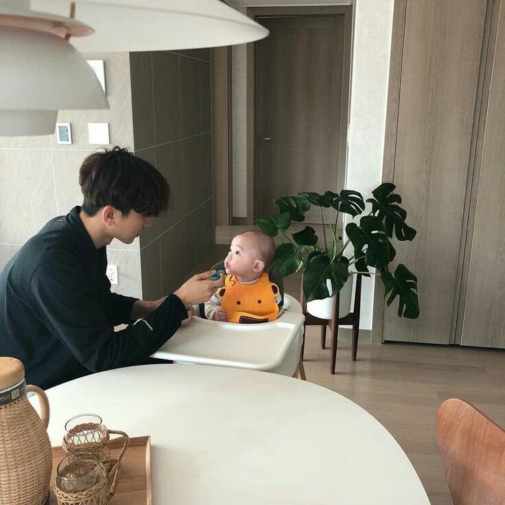 krystalisation_'s tweet photo. Di antara keributan ini.. aku mau punten dulu, mau nangis. https://t.co/XkwvpInzpl