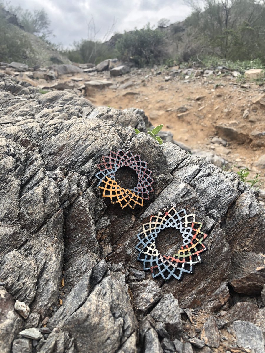 BBooCreatives's tweet photo. The earrings that got it all started. Thank you @DarkMatter2521 for fueling my mornings and my creativity. #unicornblood #makeartnottrash #inspiredbycoffee #michiganmade #shescrafty https://t.co/QTaFvj10Sg