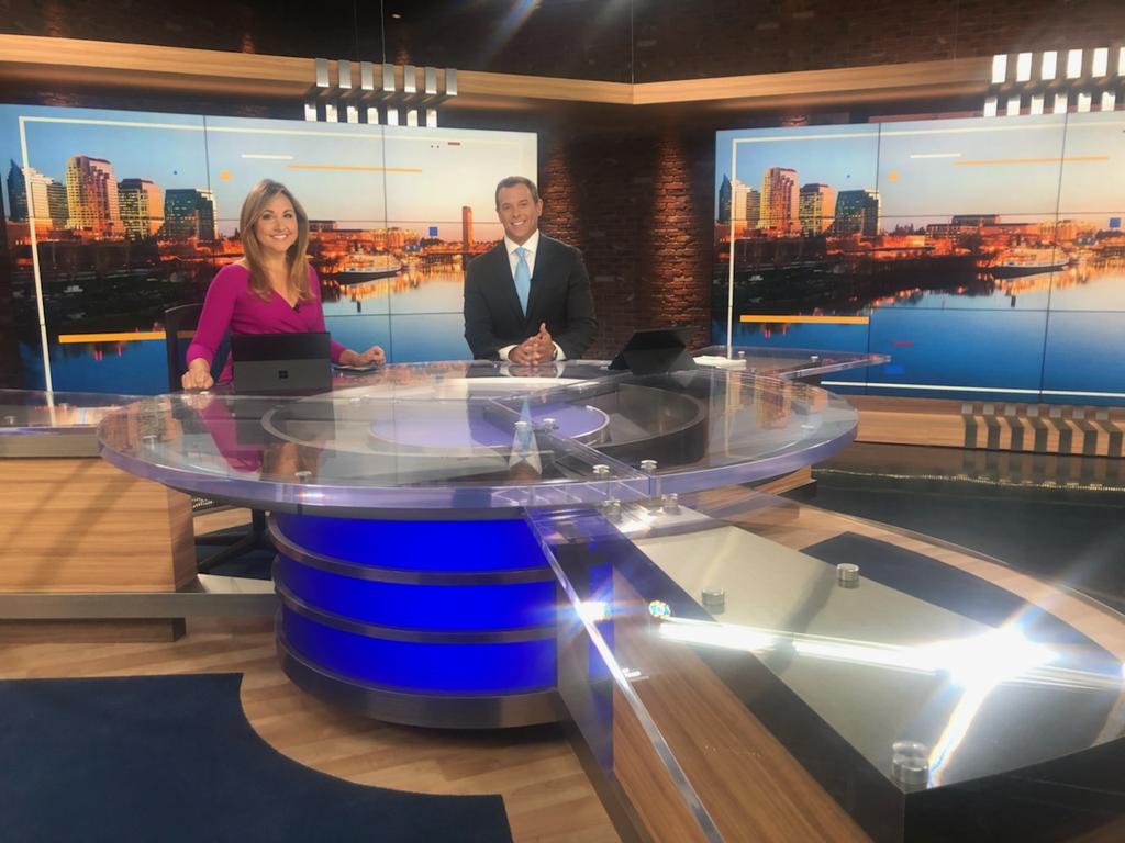 EricFOX40's tweet photo. Same news, same team, NEW HOME!
Thanks for sticking with us through our transition to our new studio.
Off and running.
Shiny objects ..everywhere!
Check it out tonight at 10p.
@FOX40 
See you then ... https://t.co/EBUt7ulUrh