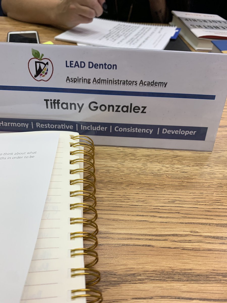 TGonzalezLee's tweet photo. Amazing evening spent with Aspiring Administrators at LEAD Denton tonight. Having the opportunity to be a mentor to new leaders continues to provide me with the privilege to serve alongside others! @dentonisd @gperkins1 https://t.co/J9sgN9PpgE