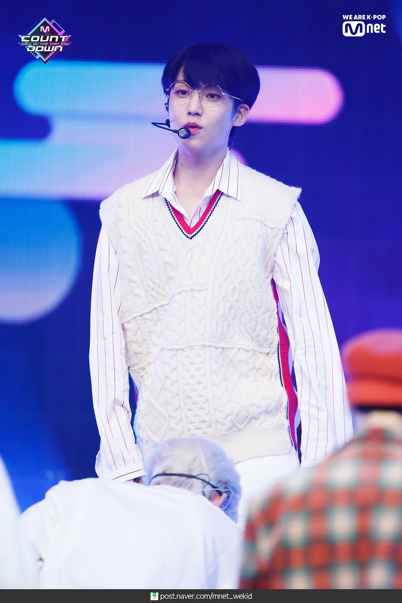 LEEEUNSANG_TH's tweet photo. [PIC] 190905 MCOUNTDOWN X1(엑스원) - Like Always ♬ | LEE EUN SANG

(1/2)

📷 ดูภาพเพิ่มเติม
https://t.co/WZ4RVhhyUZ

#이은상 #LEEEUNSANG 
#X1 #엑스원 https://t.co/SizTksFsH8