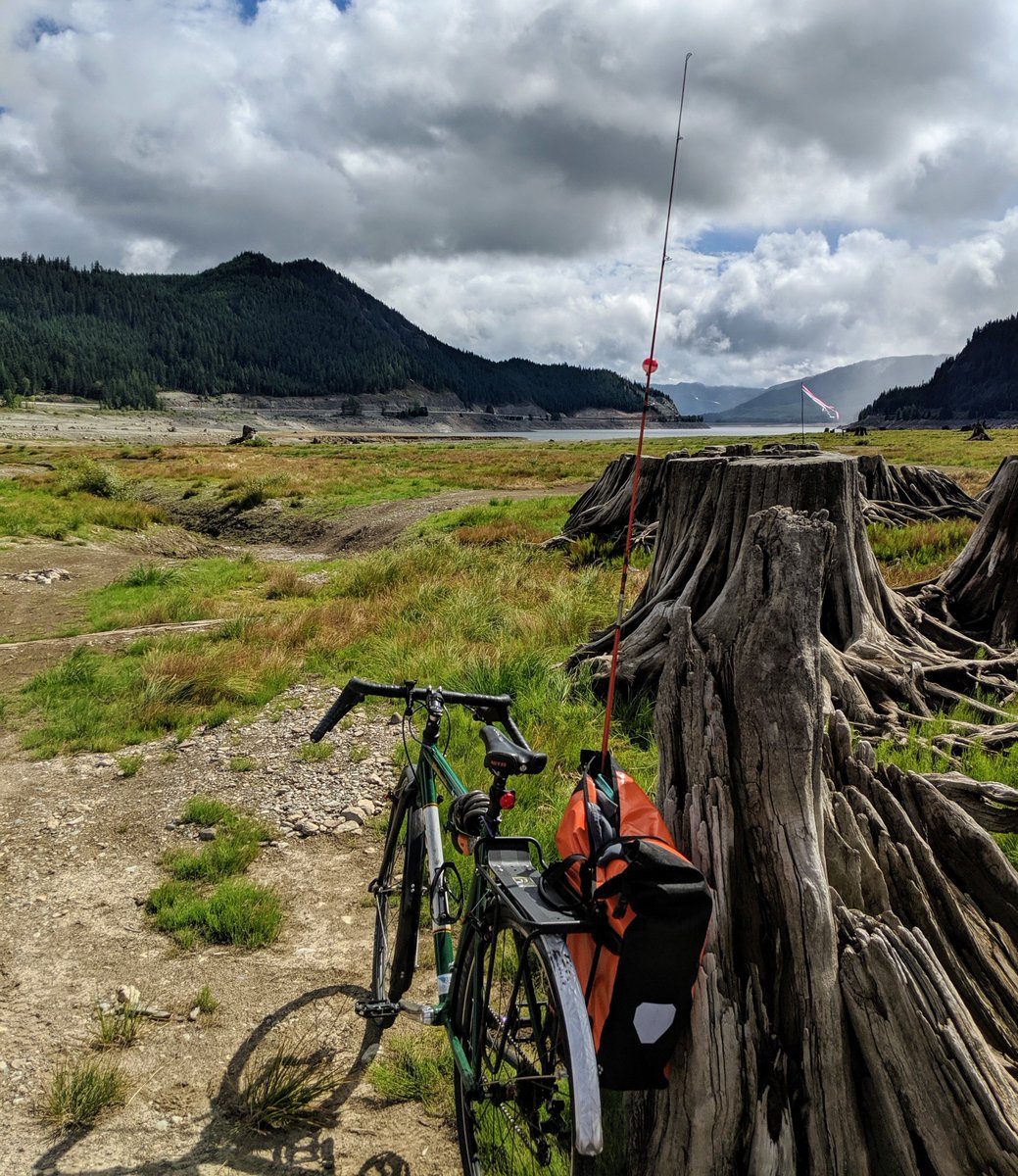 bikinginseattle's tweet photo. Biking near Seattle, at Lake Keechelus, the land of trees with eyes.

#SEABikes #biking https://t.co/nr7nacO15P