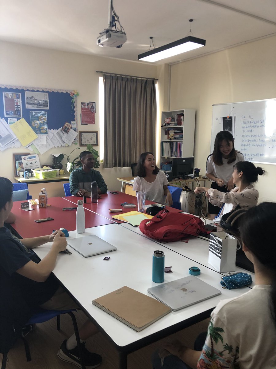 glaubis2's tweet photo. How do students start their day at your school? I am interested to know! Our students start with 15 minutes advisory where wellbeing, building relationships and skills take priority. #theheartoflearning #heartoflearning #advisoryprogram #ibdp @QAISEdu https://t.co/PVjsMsZP6a