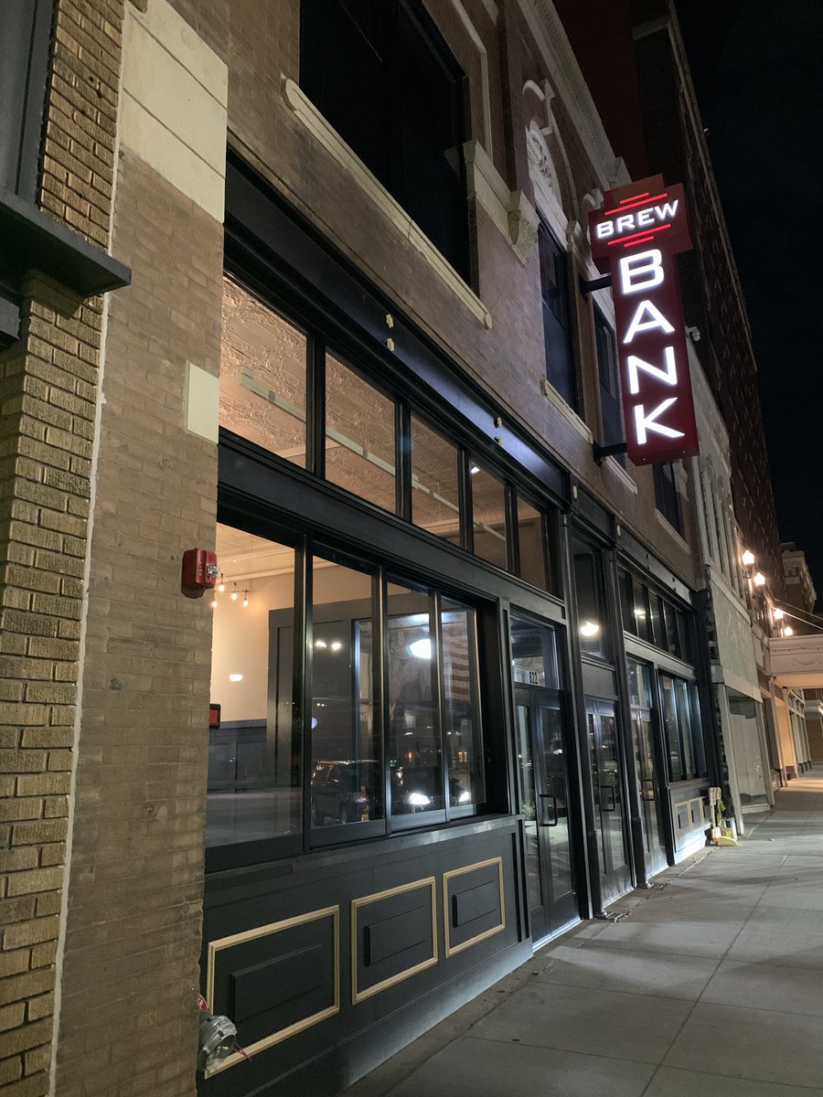 BrewBankTopeka's tweet photo. Finish the night right! Serve yourself something fantastic! https://t.co/svJY6T5jZ7