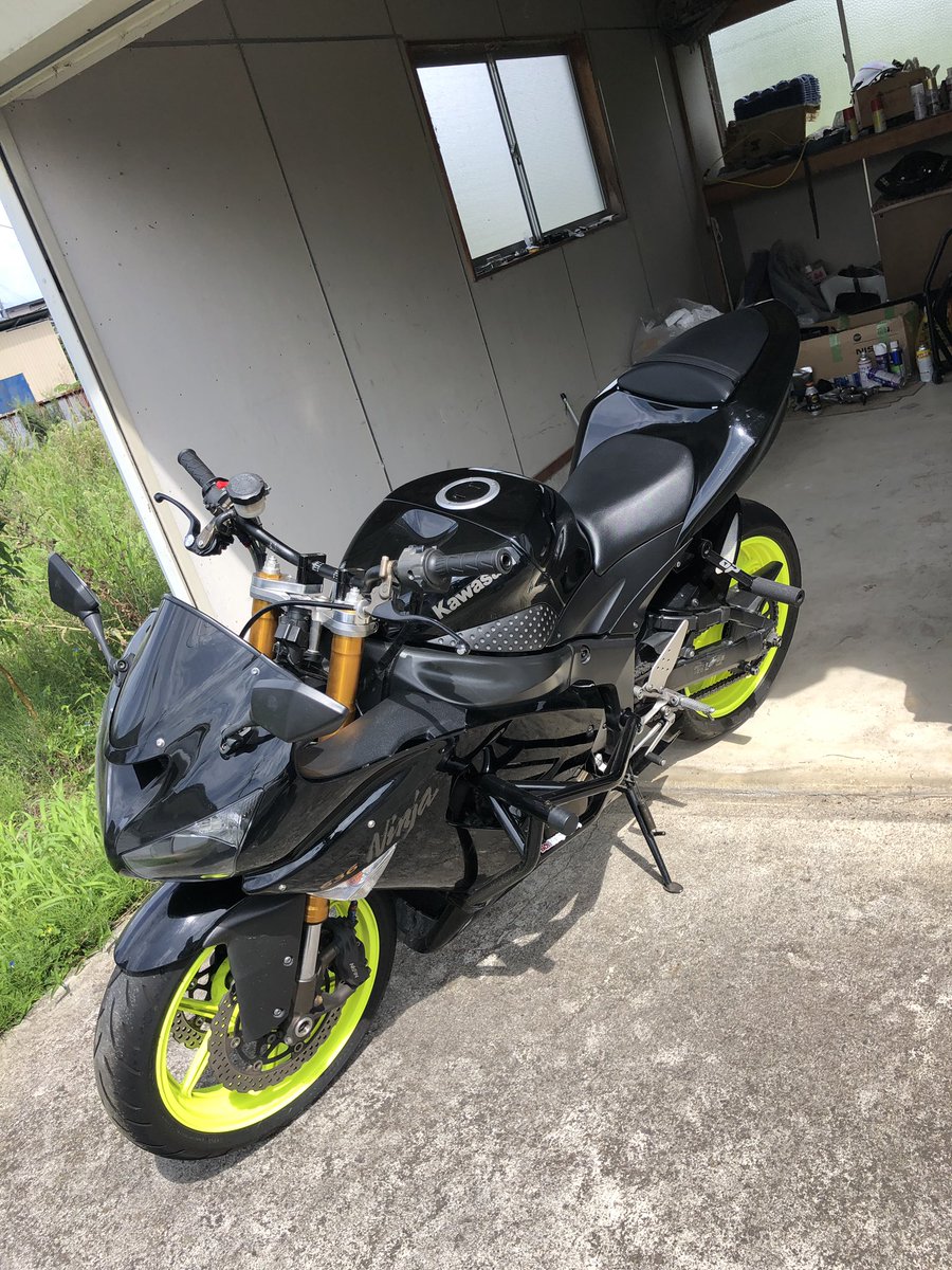 114Roomymichael's tweet photo. 一旦バイクを降り���ということで
売ります！
一括45万
分割50万
直接取りに着て頂けると非常に幸いです
陸送等の場合はこちらでは負担致しませんので御注意下さい
パーツ等もそのままお付け致します。

詳細、購入をお考えの方はDM貰えると助かります。
RTの程よろしくお願いします https://t.co/6BzFsSVGBk