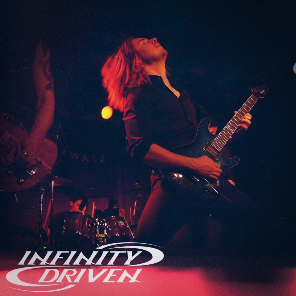 InfinityDriven's tweet photo. #InfinityDriven #ギタリスト #TimothyReid #ScreamingSpiritFest2019 #InfinityDrivenBand https://t.co/kmXcqPVqsm