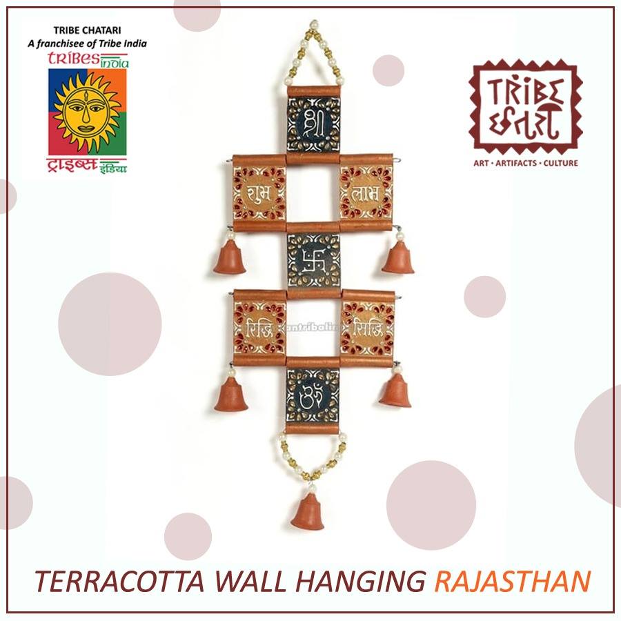 TribeChatari's tweet photo. 2 Days to go ....!
Terracotta Wall hanging Rajasthan
For booking call on - 9822284771/ 9850578438

#ganeshchaturthi #ganeshchaturthi2019 #TribeChatari #ArtWork #Handmade #Madewithlove #ArtWork #Terracotta #Rajasthan https://t.co/zO8athMOcW