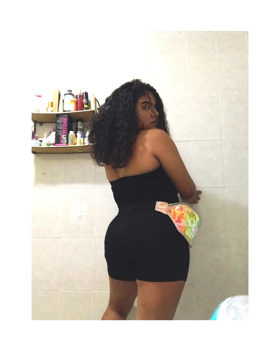 GlerisbethM's tweet photo. Dos son mejor que una 😘✨ https://t.co/YkWWU2HBGu