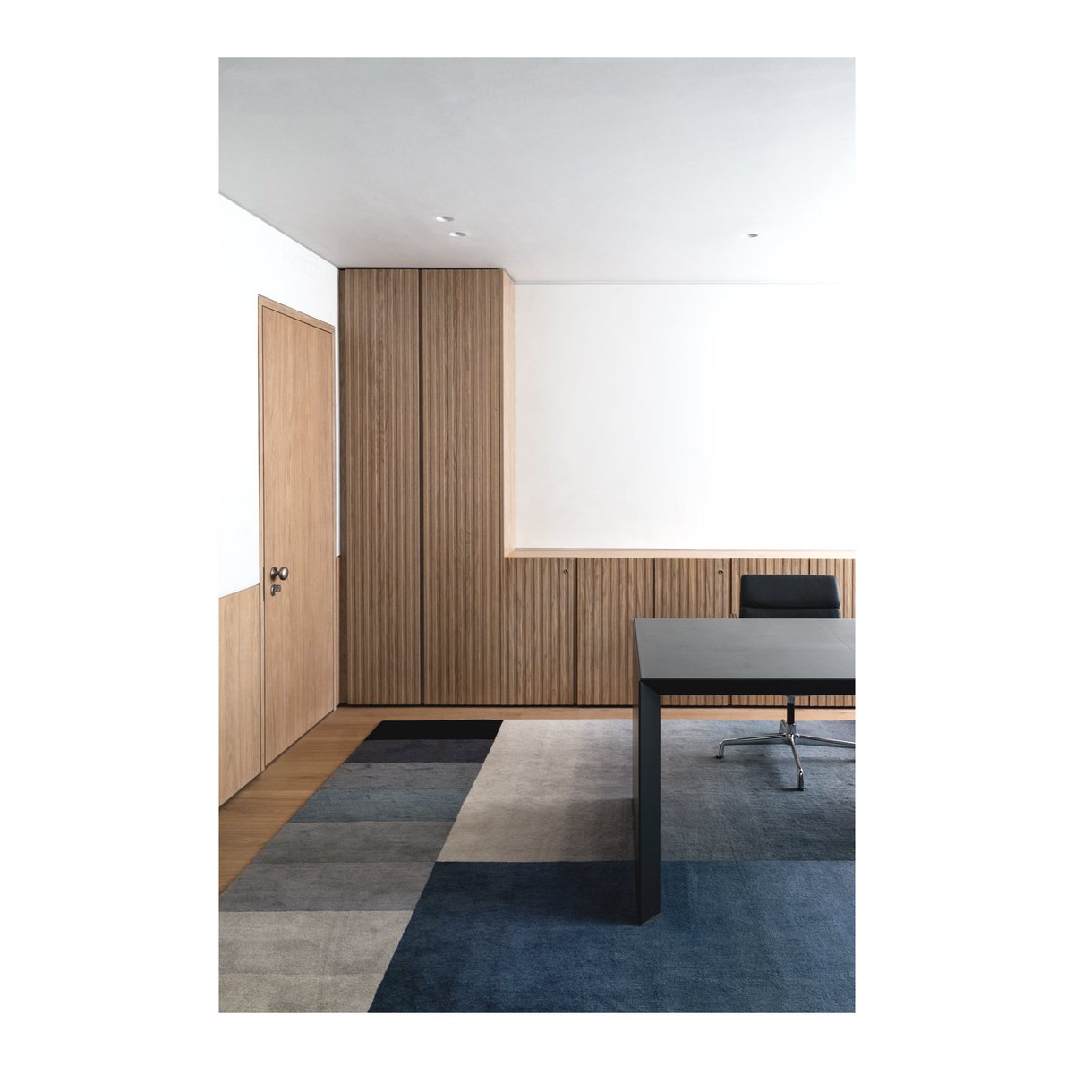 Alexander Martin (@studio_ama) on Twitter photo QS | See more at amarchitects.co.uk/work/qs/
Photography by
<a href="/simonebossiph/">simonebossi</a>
#wallpapermagazine#remodellingexistingbuilding#newoffice#officedesign#architecture#alexandermartinarchitects QS | See more at amarchitects.co.uk/work/qs/
Photography by
<a href="/simonebossiph/">simonebossi</a>
#wallpapermagazine#remodellingexistingbuilding#newoffice#officedesign#architecture#alexandermartinarchitects