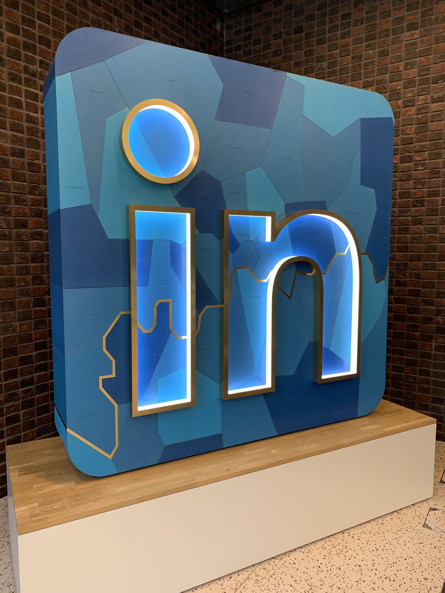 But of an old hand at visiting FB/IG/TW, so great to be finally meeting at LinkedIn’s LDN HQ