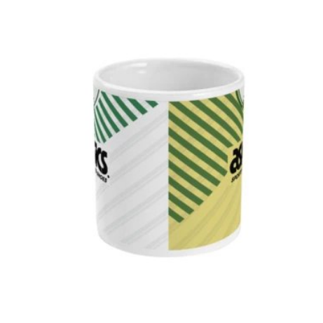 MFW_NCFC's tweet photo. ***COMPETITION TIME***

We've teamed up with @SixYardsOutShop to give away one of these 1989/90 Norwich City Home/Away kit mugs.

To enter:
1️⃣ Follow @NorwichCityMFW  
2️⃣ Follow @SixYardsOutShop 
3️⃣ Retweet this tweet

Competition ends 16th September, 5pm https://t.co/mBrt2AZWqC