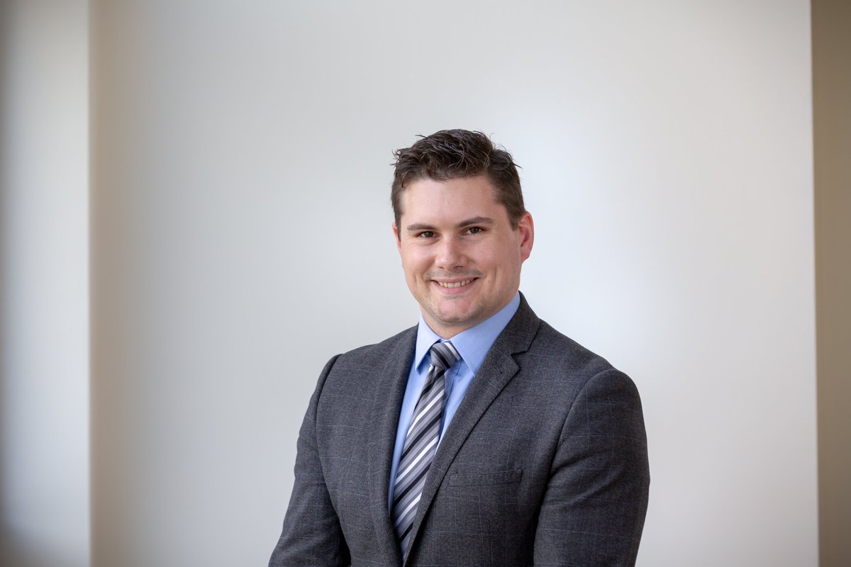 Every Wednesday, we're fortunate to have <a href="/SintonsLaw/">Sintons LLP</a>  LLP attend <a href="/TusparkUK/">TusPark UK</a> @eagle_labs_ncl providing free legal advice for our residents. Tomorrow, we're delighted to be joined by Robert Burn who specialises in Dispute Resolution: sintons.co.uk/our-people/rob… #Newcastle <a href="/SintonsCoCo/">Sintons Commercial</a>