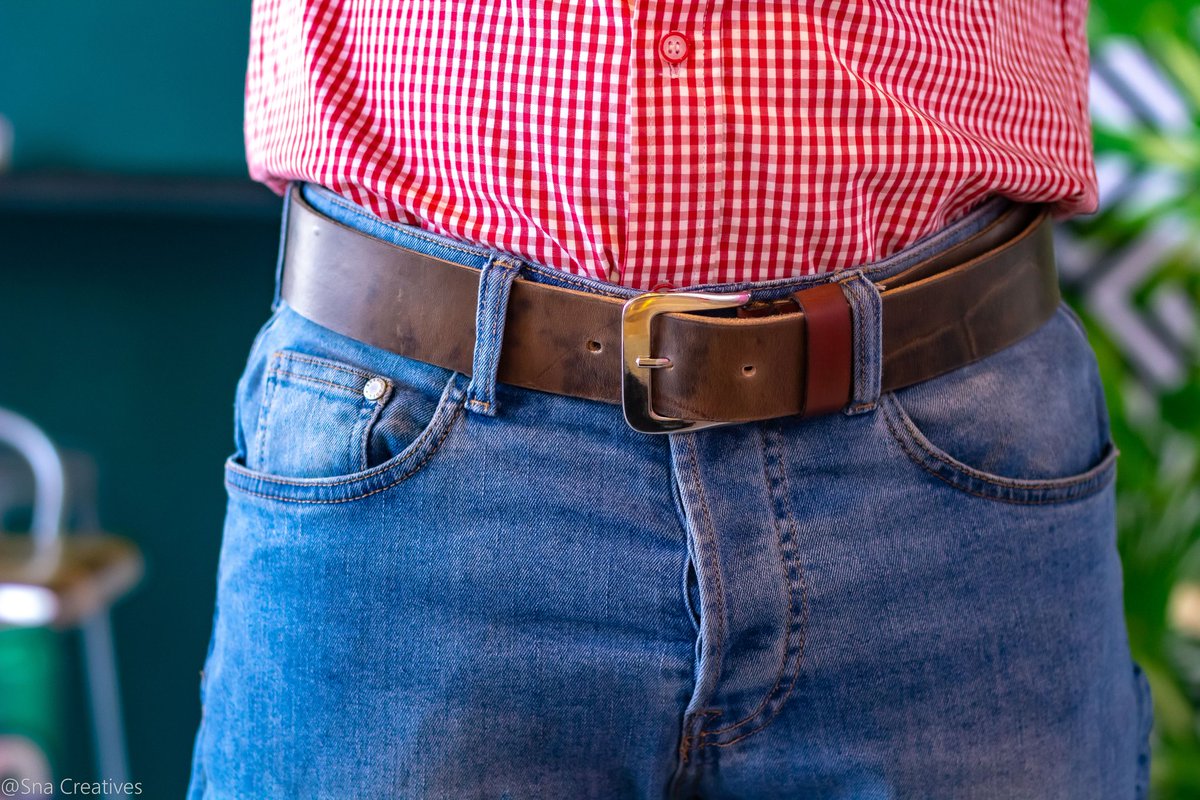 WynesA_'s tweet photo. O W N  Y O U R  B R A N D ✊🏾. 

GENUINE LEATHER PERSONALIZED  BELTS.

Photocred 📸:@snamandla_ I @SnaCreatives

Available 📌:@WynesA_

DM For Orders / More Info.

#DJSBU https://t.co/1R32XYMugY