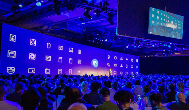 indosmedia's tweet photo. 📢 @SamsungEspana anuncia sus novedades en la #IFA 2019

📲 Tecnología QLED
📲 Innovadores electrodomésticos
📲 5G
📲 ...

#smartphone #Innovación
Vía @MkDirecto

👉  https://t.co/SdcRq4RZXi https://t.co/8uUq4IFbiH