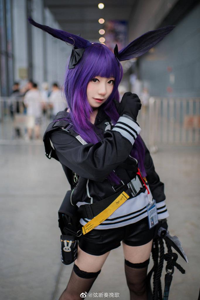 CosplayersEpic's tweet photo. My name is esoteric, I am very glad to meet you. Oh, yes, your meal card is still here, don't forget to take it. Hey? Why is it here? This is secret, secret. Oh.

Appearance: 暗索@炸毛鬼-
PHX: @弦断奏歌
Lofter HD link: http:https://t.co/olSLI2mxxJ
.
. 
#cosplayecchi #cosplayhenta https://t.co/TWwh2dy4Ak