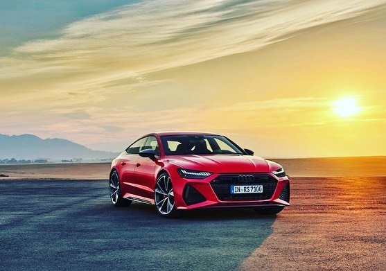 RealCarsSA1's tweet photo. Ladies and gentlemen! The all-new Audi RS7 Sportback! 441kW, 800Nm and a 0-100km/h in 3.6 seconds! Beauty and and absolute beast! The most beautiful RS model from Audi Sport? @audisouthafrica @AudiOfficial @AudiLovers @AudiLifeStyle @audisport @Audi #AudiRS7 #audirs7 #Audi https://t.co/AfTWWLxr6L