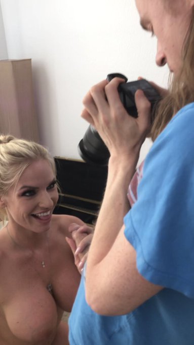 VERY awesome shoot today with @RachaelCavalli !   Uploaded a few clips to https://t.co/sCPODv4LCT &amp; https://t<a class="tags" href="/tag/rachaelcavalli">@rachaelcavalli</a><a href="/tag/mvsales"class="tags"><span>#mvsales</span></a><a href="/tag/mvboys"class="tags"><span>#mvboys</span></a>