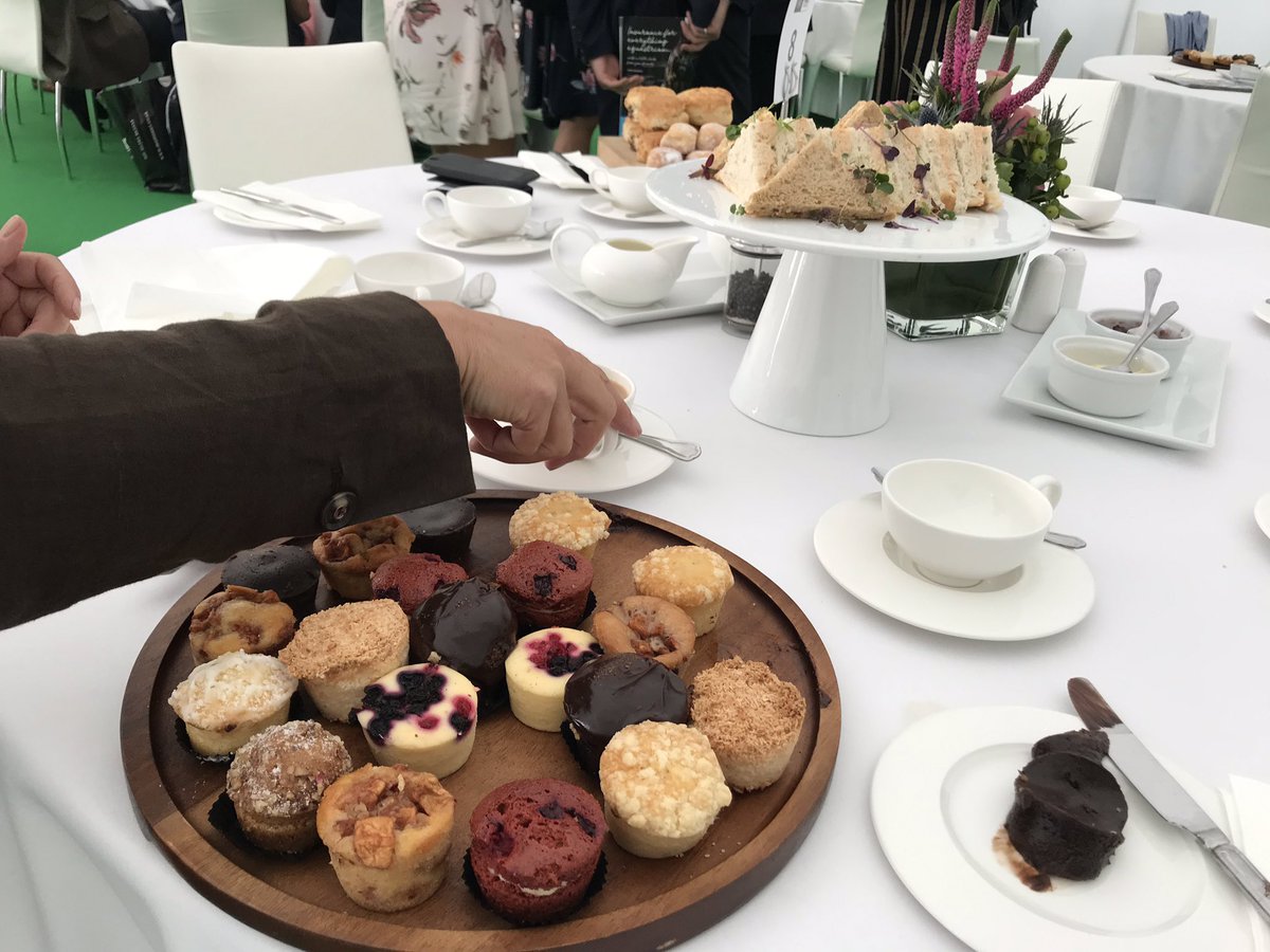 GingellAlex's tweet photo. High tea in H&amp;H hospitality at Burghley 👌🏻 https://t.co/KUk6PRNN1U