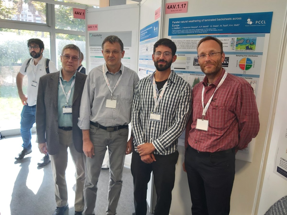 Great first day of conference ! Poster Award @luis_cstlln ! PCCL, LPVO  and Fraunhofer ISE joining forces to study the outdoor degradation of backsheets under different climate conditions. @MSCA_SolarTrain @MSCActions #eupvsec