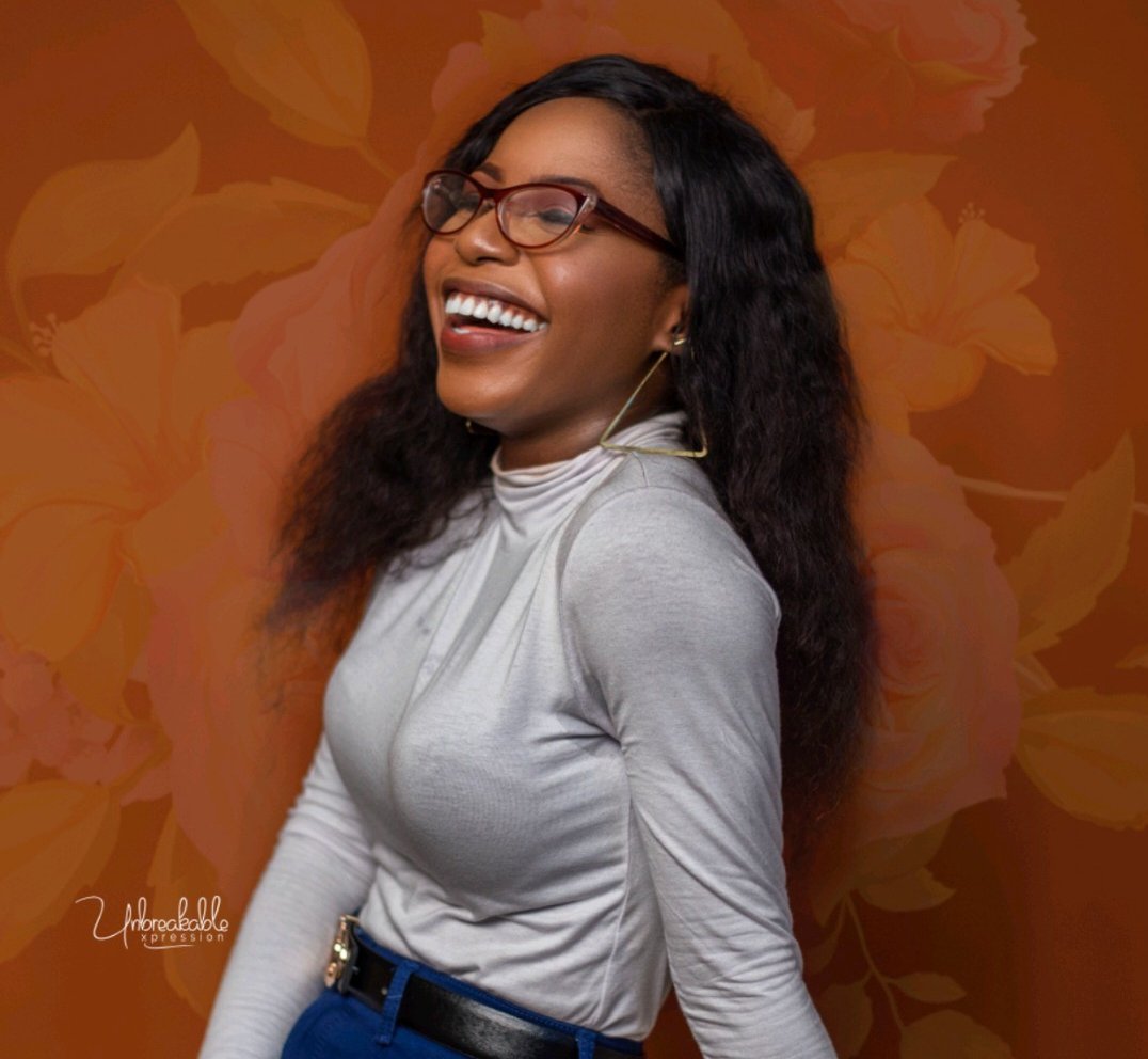 jennygodswill's tweet photo. It's officially my birthday today and I'm super happy
  So incase you see my face on your timeline, pls say a prayer for me🤗

I'm officially twenty fine yrs old 💃💃💃🤣🤣🤣 https://t.co/To1QytzvuH