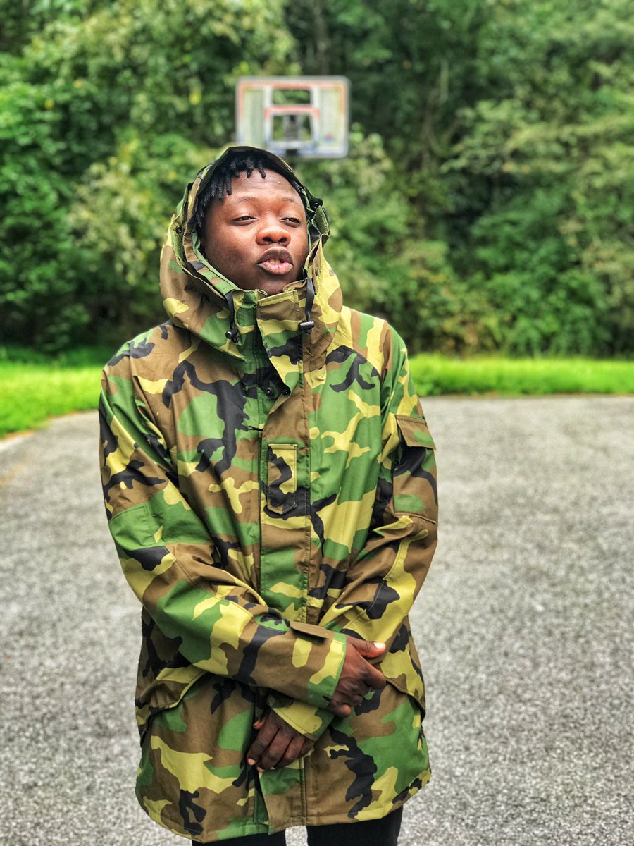 geosteadyOffici's tweet photo. I always communicate the date I’m traveling!! Did I tell you I may not come back???!!! I got a Job already 😁😁 #wampamba https://t.co/7t7ArQ13Zj