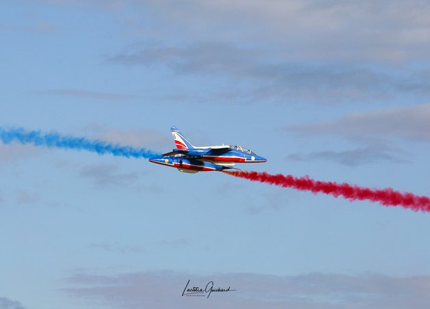 alinag2002's tweet photo. #lapaf #patrouilledefrance #canonfrance #airlegends https://t.co/ibaRB7HmmB
