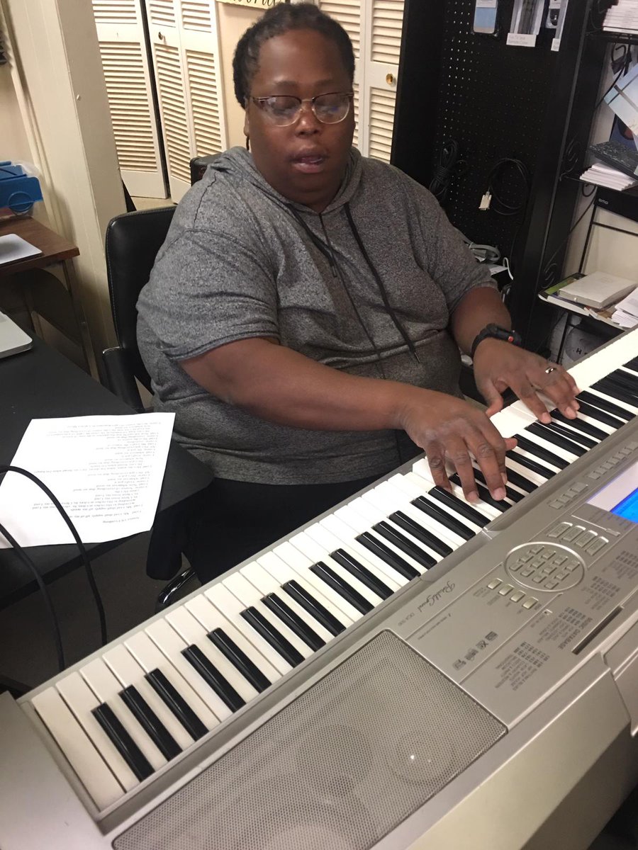 studio_699's tweet photo. Carolyn Moore is in the studio today working on a new single... Be on the lookout for a brand new hot hit single this fall...
Coming To A City Near You...🦋💕🎙🙏⛪😇
For Booking inquiries Call: 6154854319 or Email: fcgartistmanagement@gmail.com
#Studio699 #FCGRecords #Recording https://t.co/pzpAfGnzfS