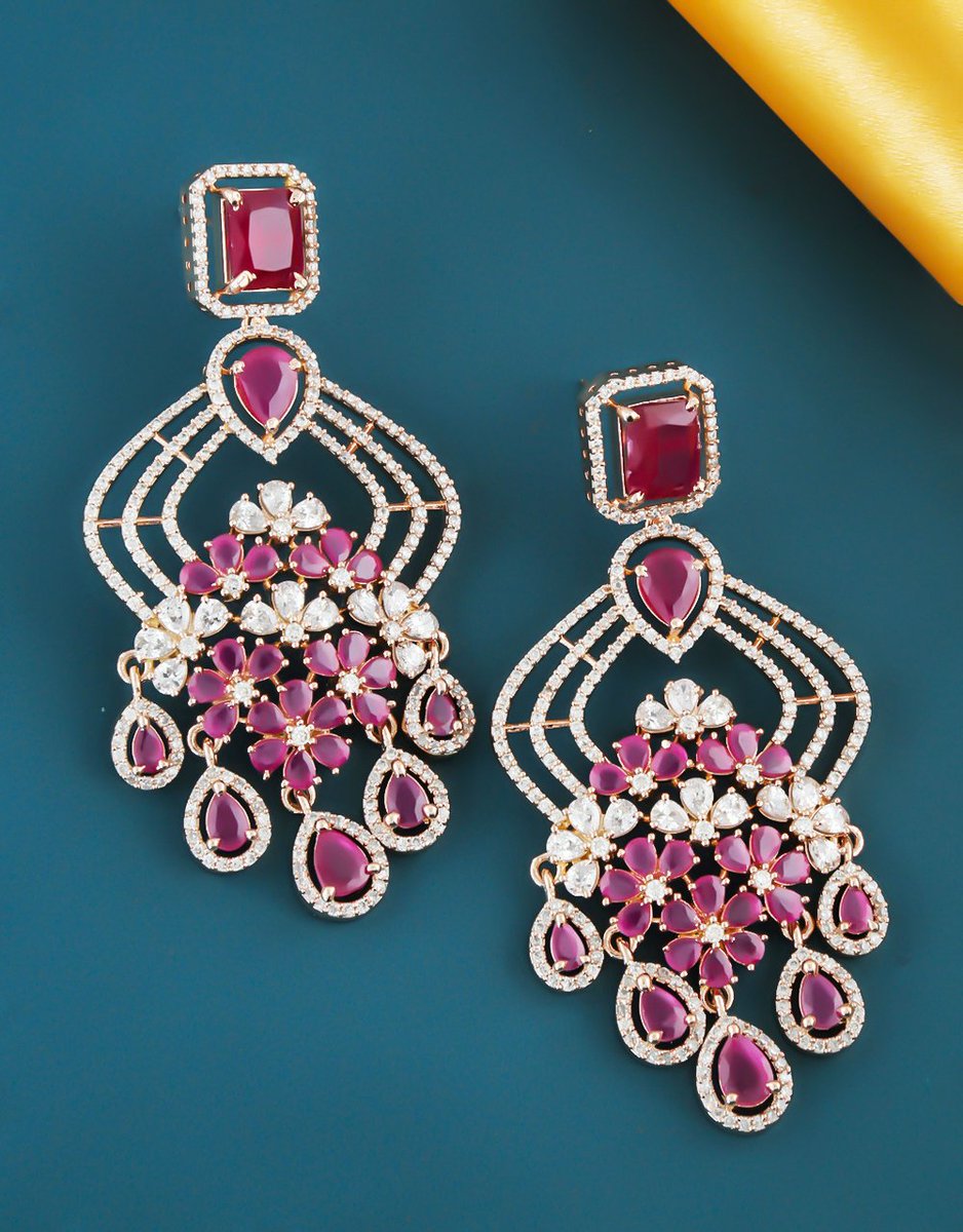 AnuradhaArts's tweet photo. Latest American Diamond Earrings Collection from Anuradha Art Jewellery. To see more designs click on this link:https://t.co/DFghcSp6iR #earrings #diamondearrings #adjewelry #jewelry #jewellery #chandelierearrings #artificialjewellery #imitationjewellery #AnuradhaArtJewellery https://t.co/ICQMh7aLwu
