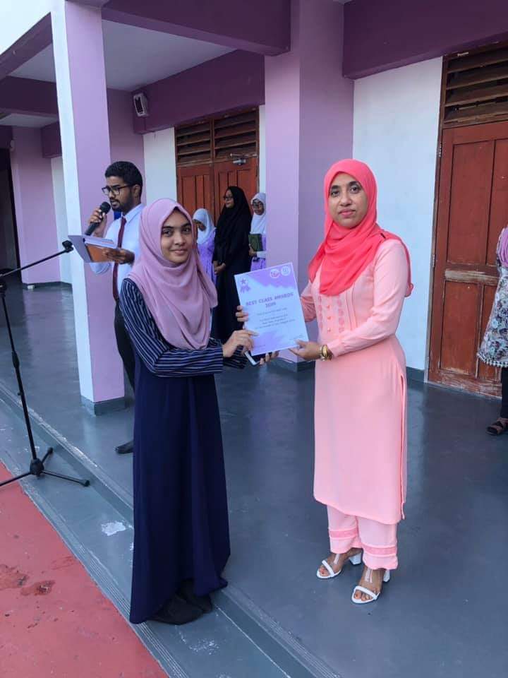 hiriyamv's tweet photo. Best Class Award for the Month of August. 

@MoEdumv @aisthly 
@rinzywaheed @Muhainfuli https://t.co/JaMiMoEss6