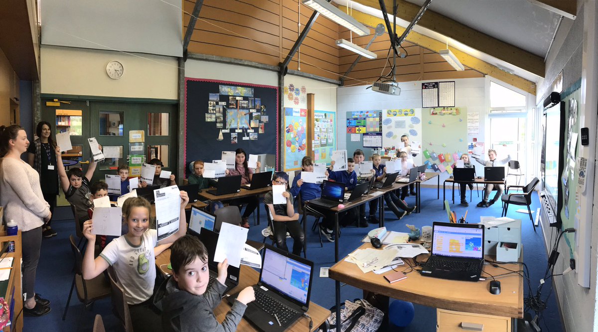 Using #barefoot algorithm lesson at #Orphir Primary to create our own character then create a step by step set of instructions how to draw it. Great work #orkneyscifest #digilearnscot #primarycompteach #compatsch