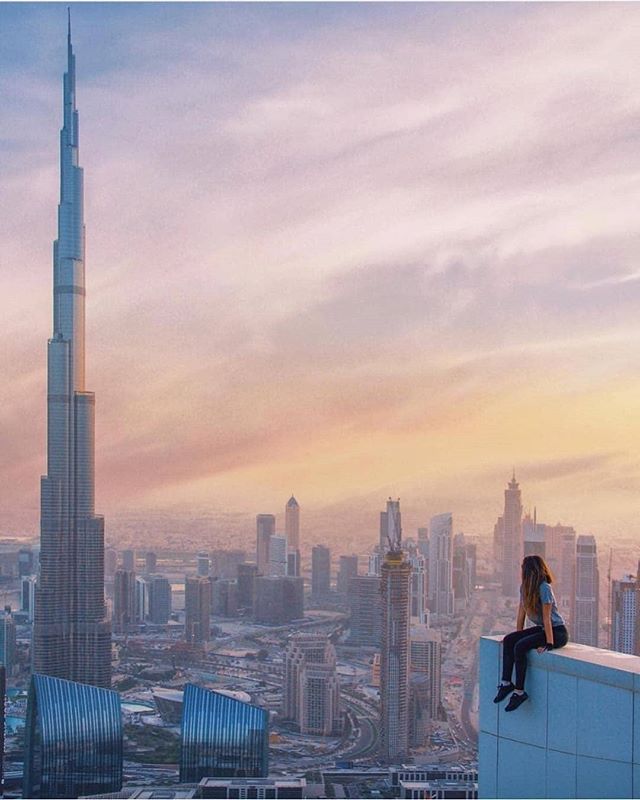 What a gem 😍 sidharthvithaldas
.
.
⚠️ ALERT! Link in our bio for more crazy pics ⚠️
.
. 
#Rooftopping #Parkour #Urbex #Urbanexploration #Shoot2kill #Way2ill #Ontheroof #Ontheroofs #Parkourfails #Nopainnogain #urbanphotography #streetphotography #urbanscape #cityscape #urbanshot