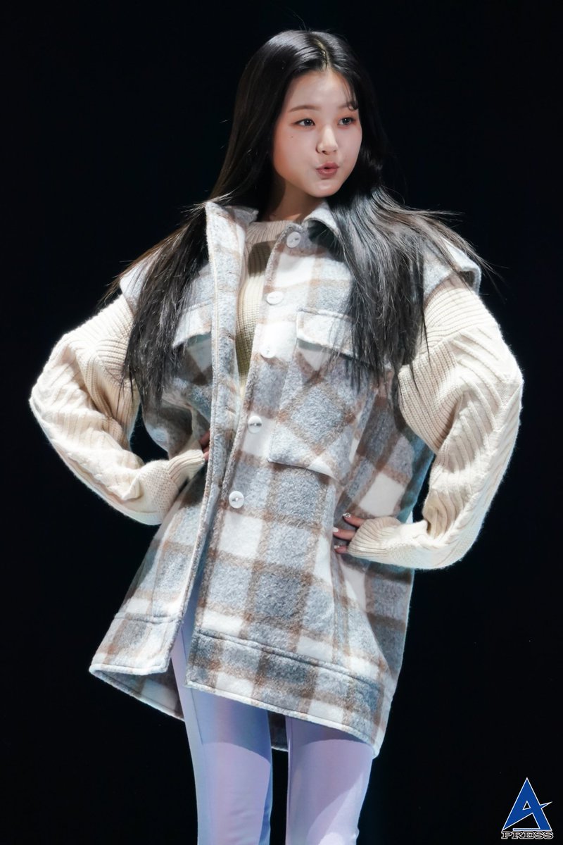 IZ*ONE(아이즈원) のチャン・ウォニョン（장원영）さん/TGC SPECIAL