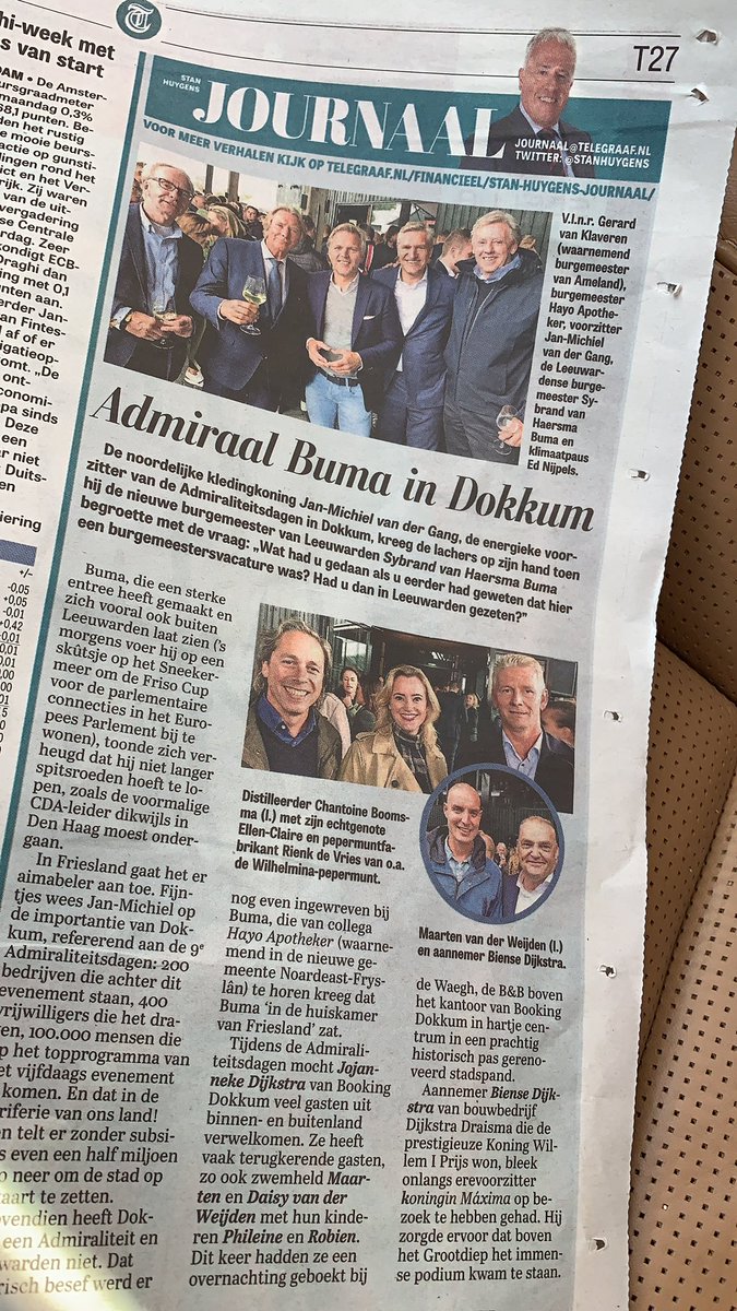 Met mijn liefje 🥰 <a href="/boomsmabv/">Chantoine Boomsma</a> <a href="/admiraaldgn/">Admiraliteitsdagen</a> @stanhuygens <a href="/telegraaf/">De Telegraaf</a> #dokkum #boomsma #boomsmagin #berenburger #stanhuygens #telegraaf #ellenclaire #kunstenares
