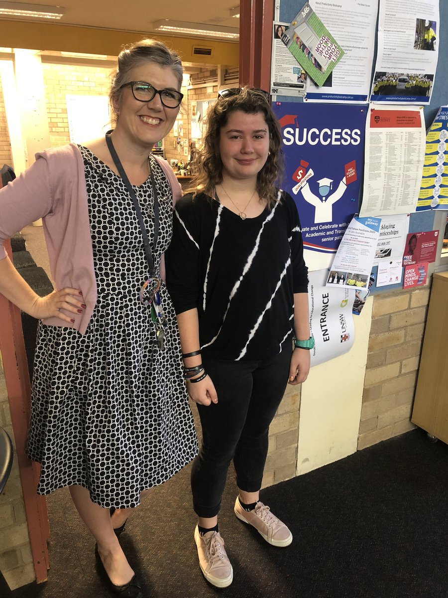 MsLindsay9's tweet photo. Good things happen to women who hustle! ✊🏼 Resident careers coach @itsmizzsimpson proudly sharing apprenticeship success with our community @SarahRedfernHS ✊🏼 @_iEndo @LyndyClowry #transitionsuccess #makeithappengirls https://t.co/Eb58ngJdL9