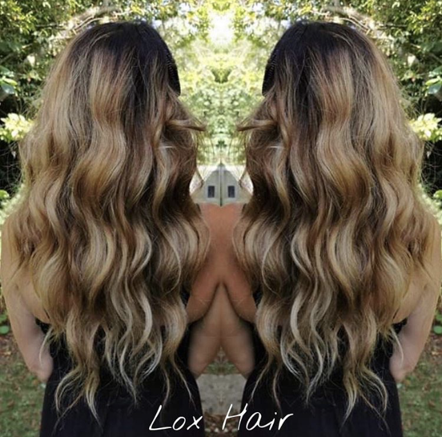 hair_xtensions's tweet image. Stunning work from Sophie Brook ~ Lox Hair 🙌

If you use our hair, drop us an PM to get your work featured on our social media pages!

🔗 hairxtensions.co.uk/store/osc/befo…

#hairextensionscambridge #hairextensions #fusionhairextensions #stylist #hairextensionsuk #haireducation #longhair