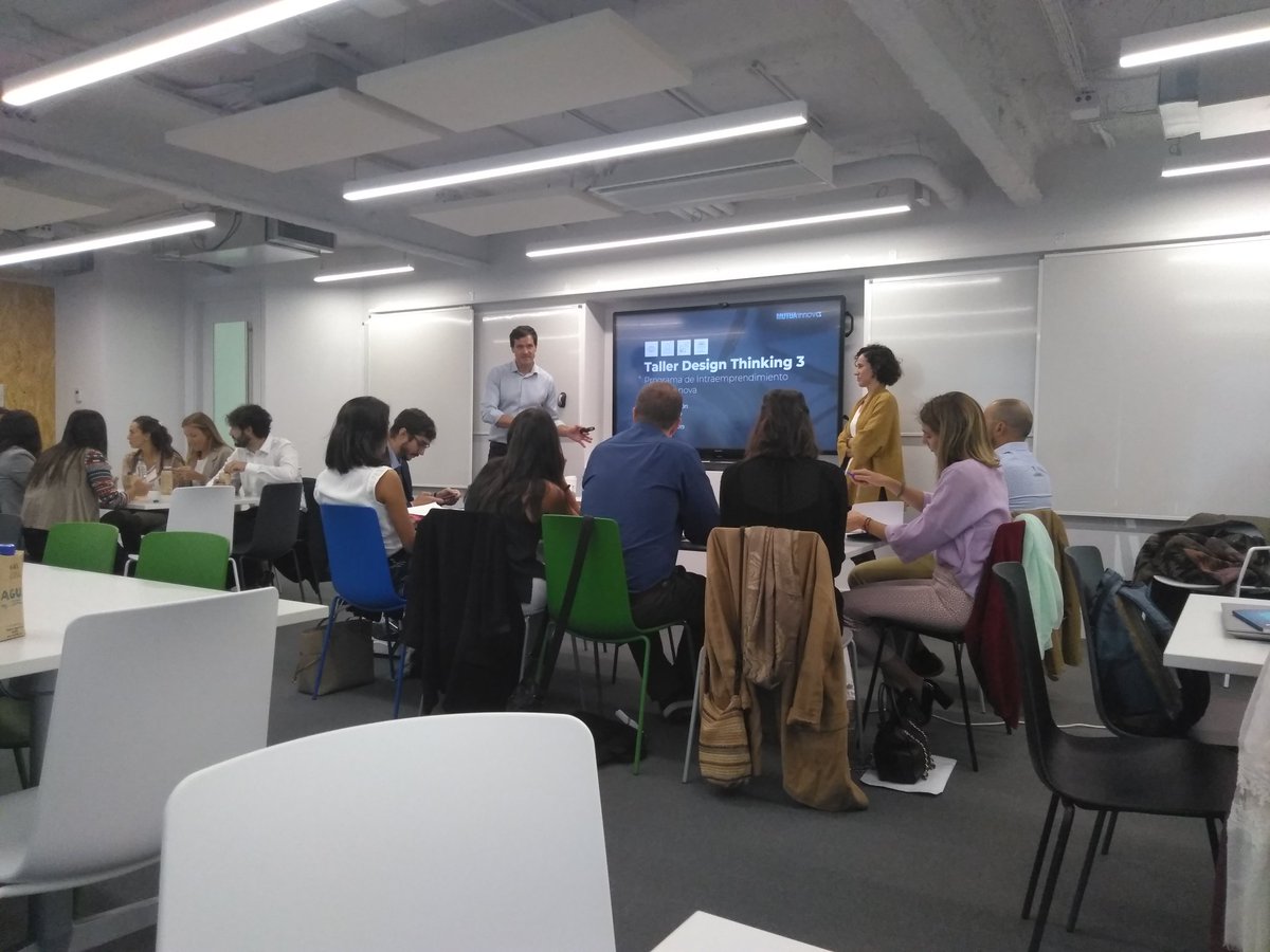 JoseNanclares's tweet photo. ¡Tercer Taller del Programa de Innovación Corporativa Mutua Innova 2019! @IE_Ventures ayudará a los equipos de @la_Mutua en la búsqueda de soluciones! @dani_soriano @carmendlcampo #innovación #MutuaInnova https://t.co/8o556tNmeG