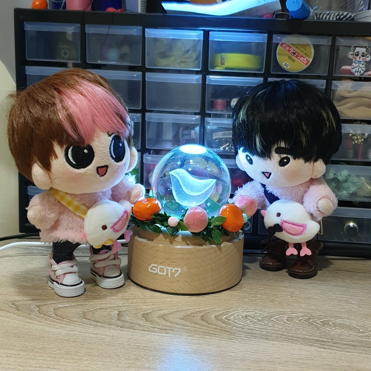 ไทนี่ซีลGOT7❄️A heptagonal roof tweet media