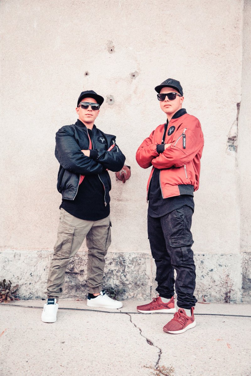 Clambake & Rav3era tweet media