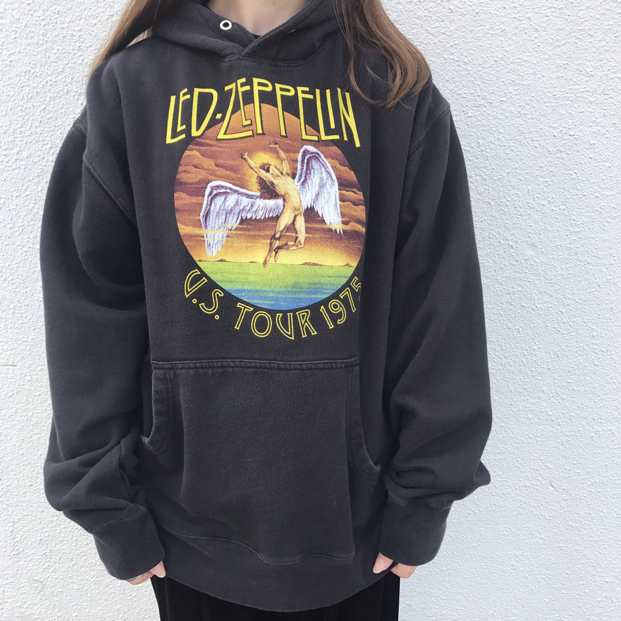 古着屋rushout New Arrival Band Sweat Parker 古着 古着屋 岡山古着屋 古着女子 古着男子 フルジョ フルダン メンズ古着 レディース古着 古着コーデ 古着通販 古着ファッション 古着mix 古着好き アメリカ古着 T Co