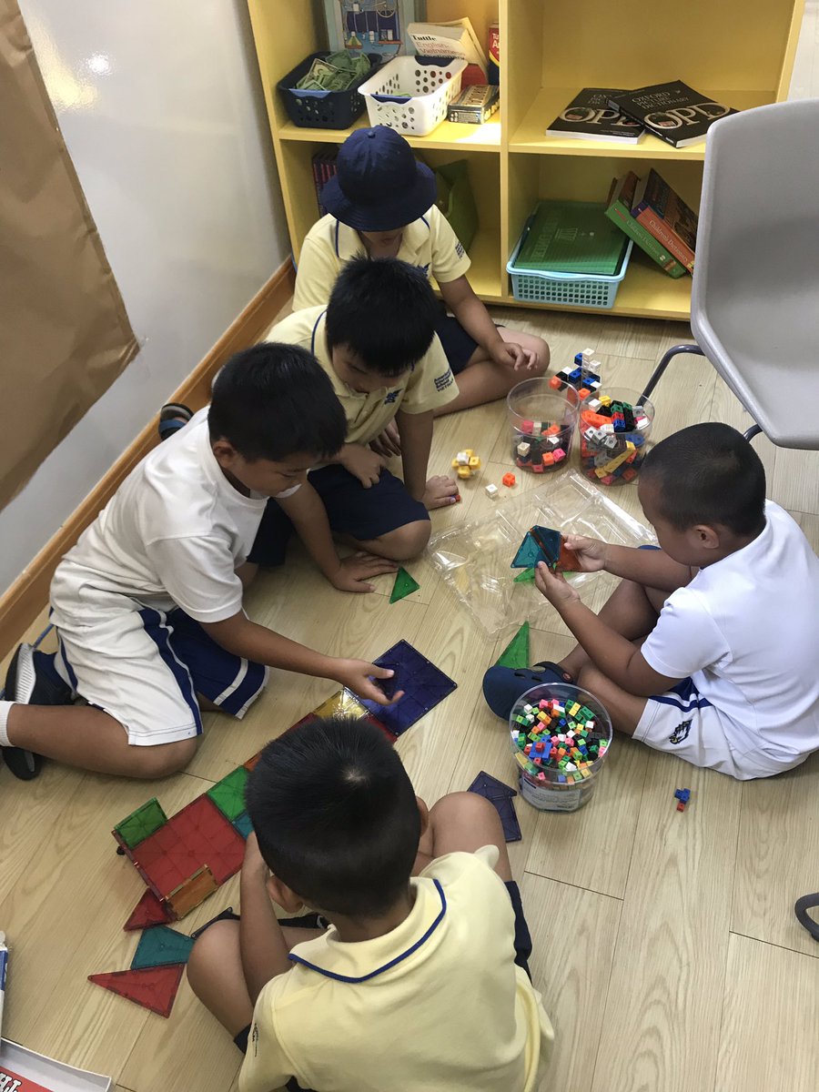 MrAttwellsClass's tweet image. Even Grade 3 can learn through play. #inquiry #play