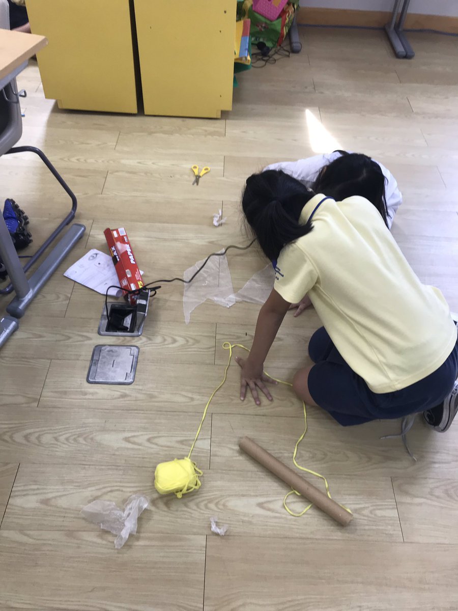 MrAttwellsClass's tweet image. Even Grade 3 can learn through play. #inquiry #play