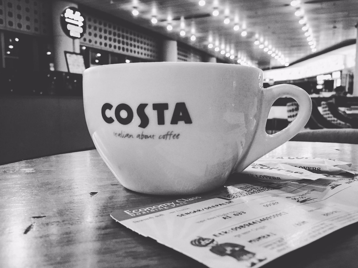 deep_visualz's tweet photo. My travel partner
@CostaCoffee
#ALargeCupOfCoffee #shotoniphone #deep_visualz https://t.co/rvGw1tb7wh